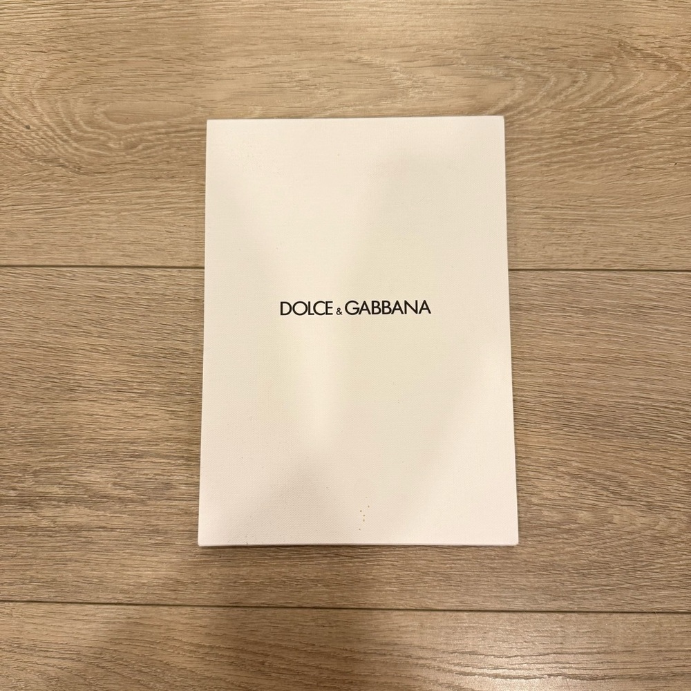 D&G notebook
